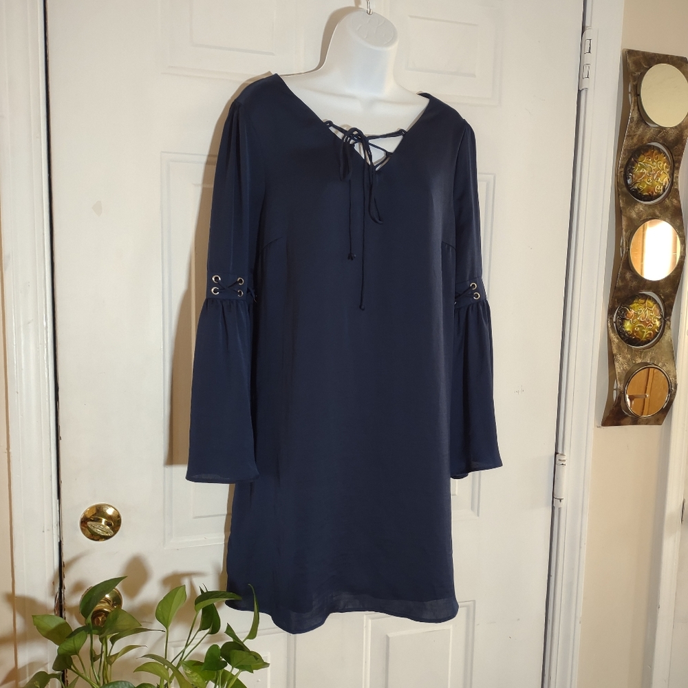 VENUS Navy Long Sleeve Dress. Size L